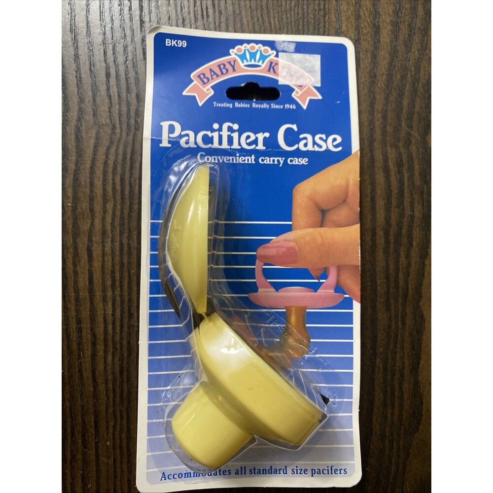 VTG Baby King Pacifier Convenient Carry Case Holder New Sealed  - Yellow